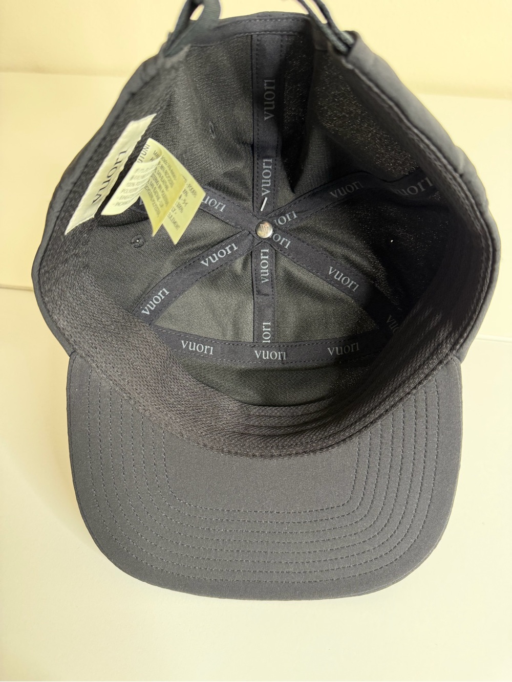 Vuori Black Baseball Cap with Subtle Logo - Picture 4 of 8